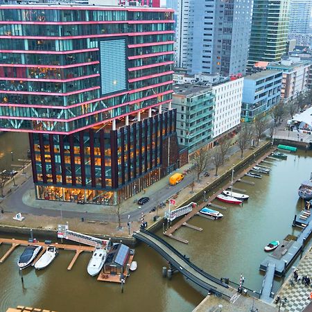 De Coaster & Aquarium Ponton Hotell Rotterdam Eksteriør bilde