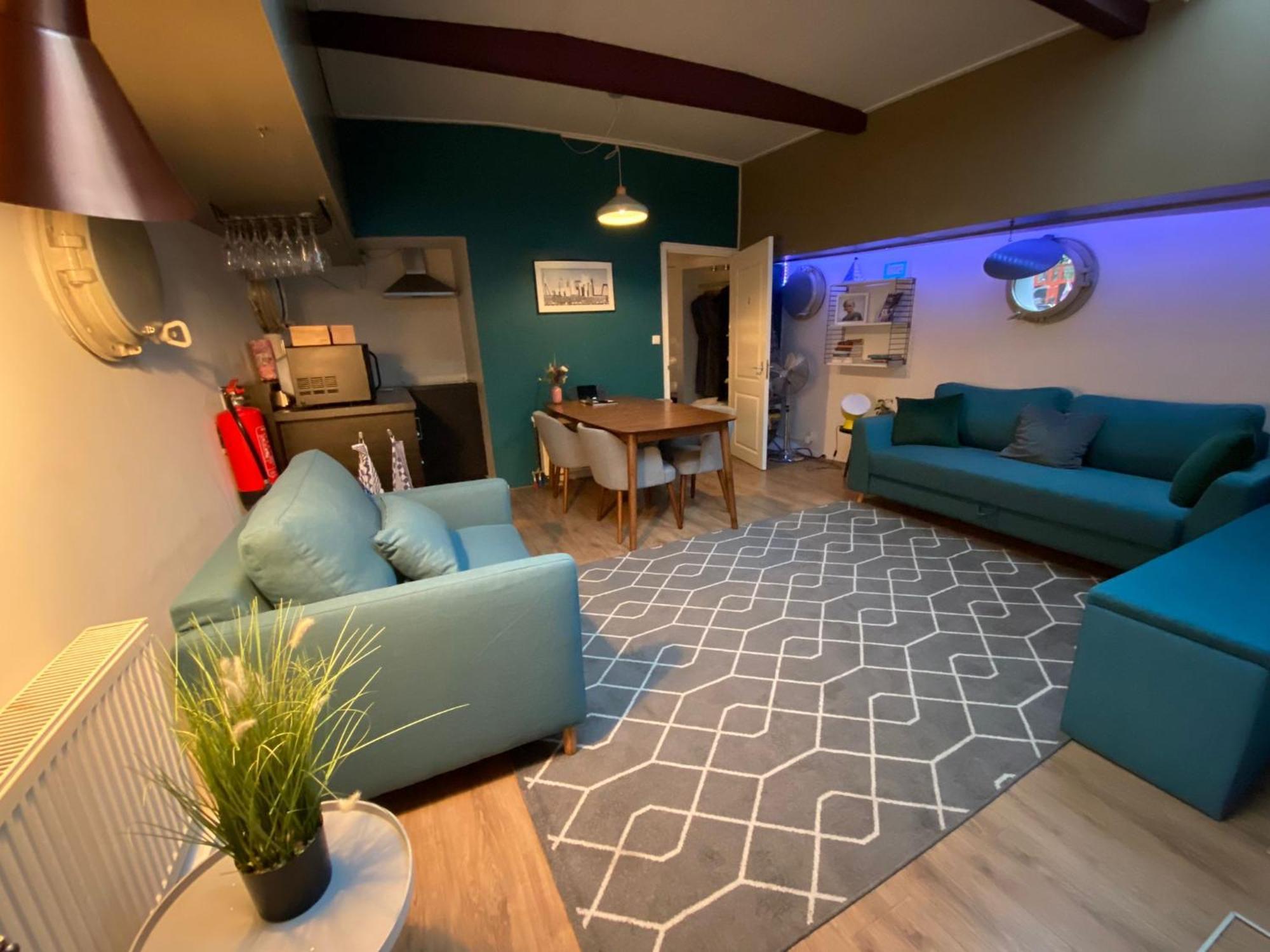 De Coaster & Aquarium Ponton Hotell Rotterdam Eksteriør bilde